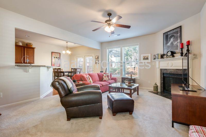 250 Shaw Dr. - Photo 3 of 15