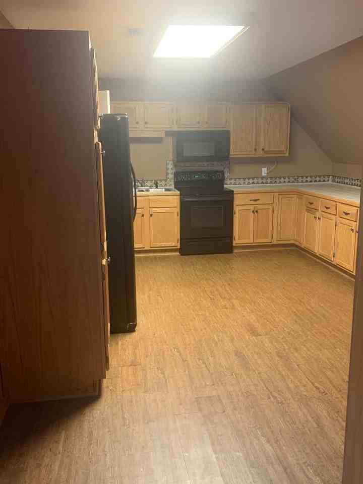 5116 Hwy 145 - Photo 2 of 18