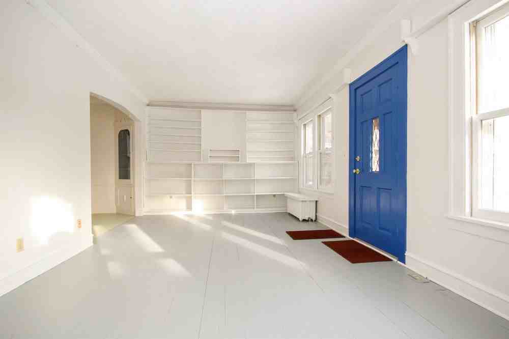 3612 Garfield Avenue South - Photo 3 of 25