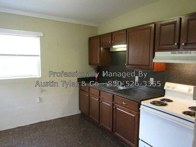 2956 Sunset Drive - Photo 2 of 10