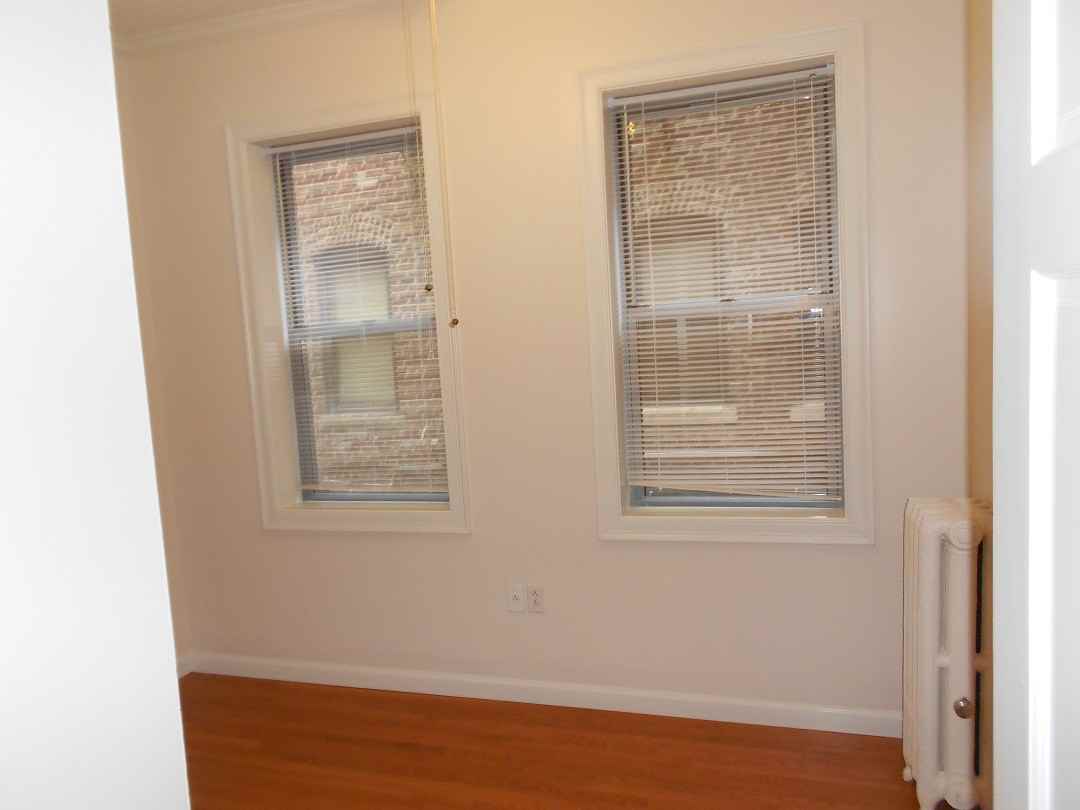 38 Burbank Street - Photo 3 of 3