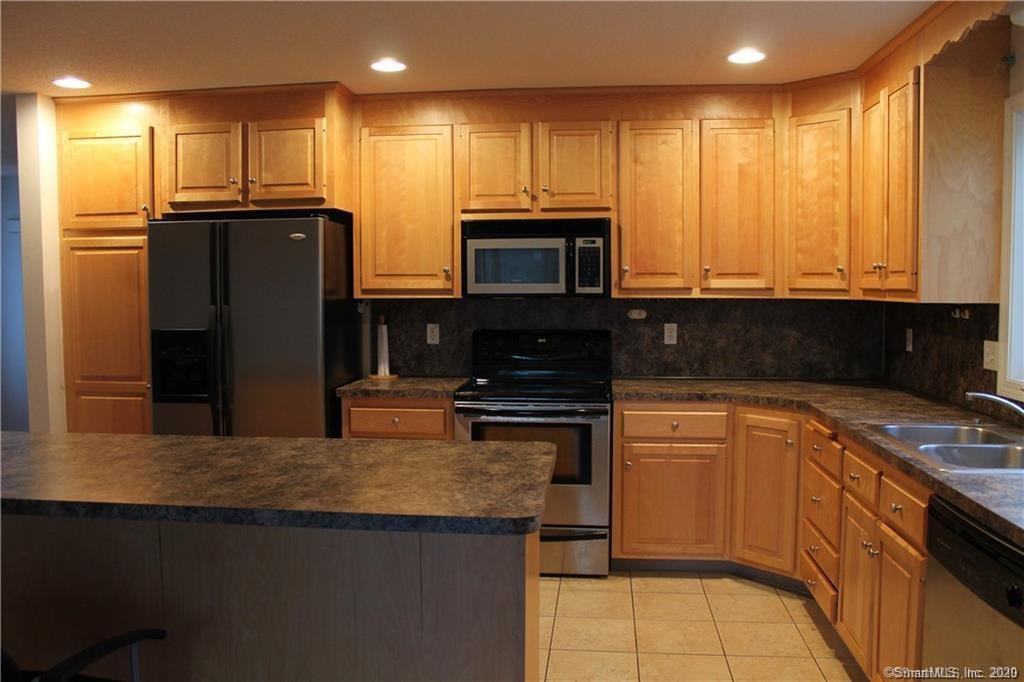 7 Village Lane - Photo 2 of 16