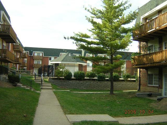 Norwood Court Apartments 7217 Woodstead Ct, Norwood Court, MO 63121