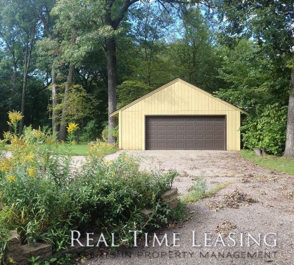 1468 90th Street West - Photo 3 of 26