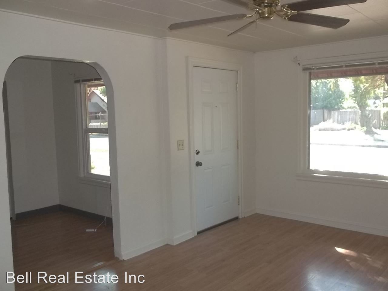 633 8th Street - Photo 3 of 10