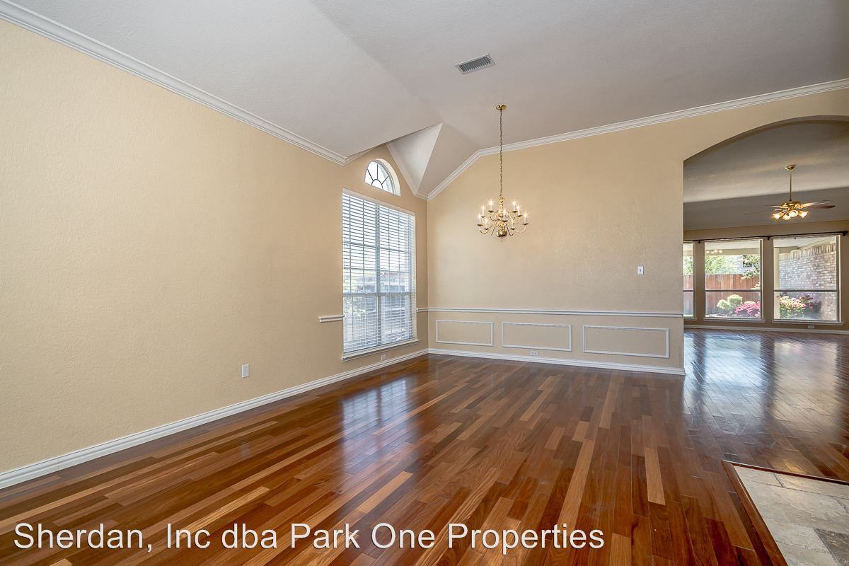 138 Briar Oak - Photo 3 of 50