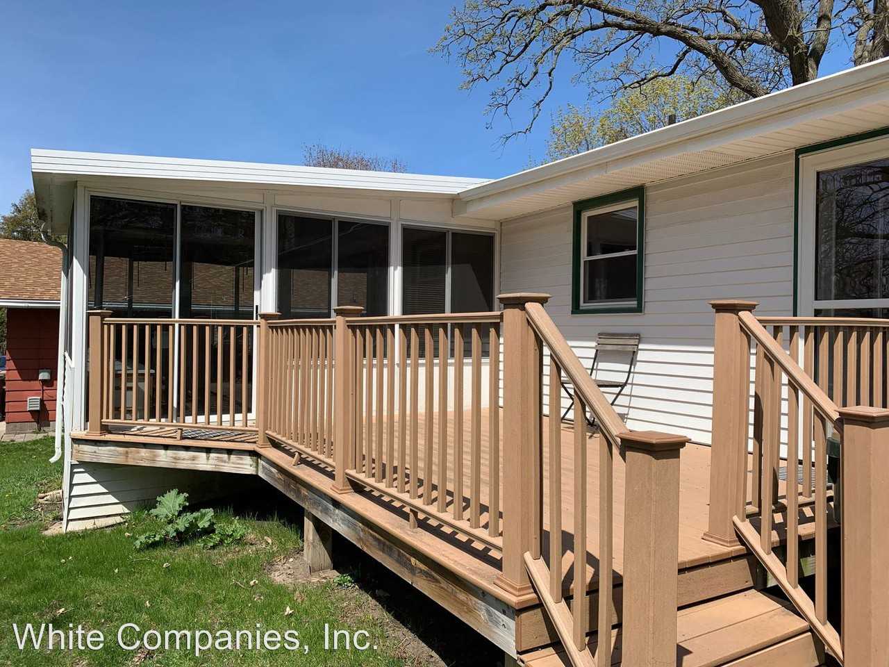 546/548 4th Ave SW - Photo 3 of 12