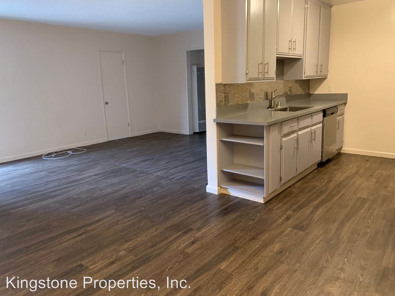 1031 N. Harper Ave. - Photo 2 of 14