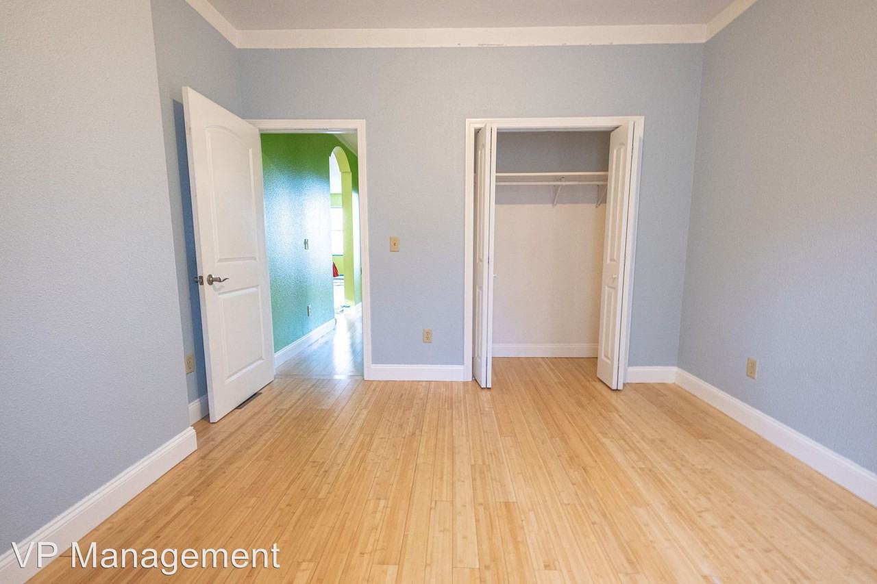 507 Gifford St - Photo 2 of 9