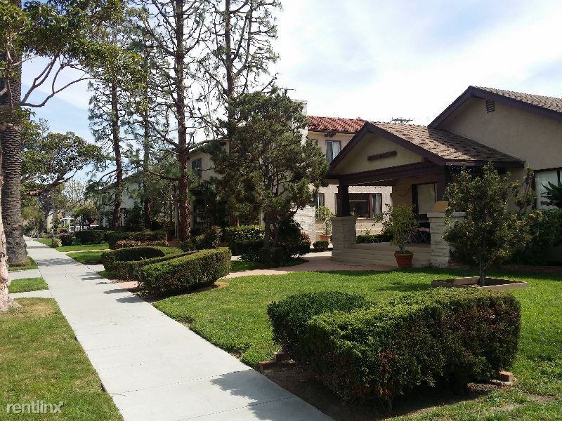 3512 E 2nd - Photo 3 of 14