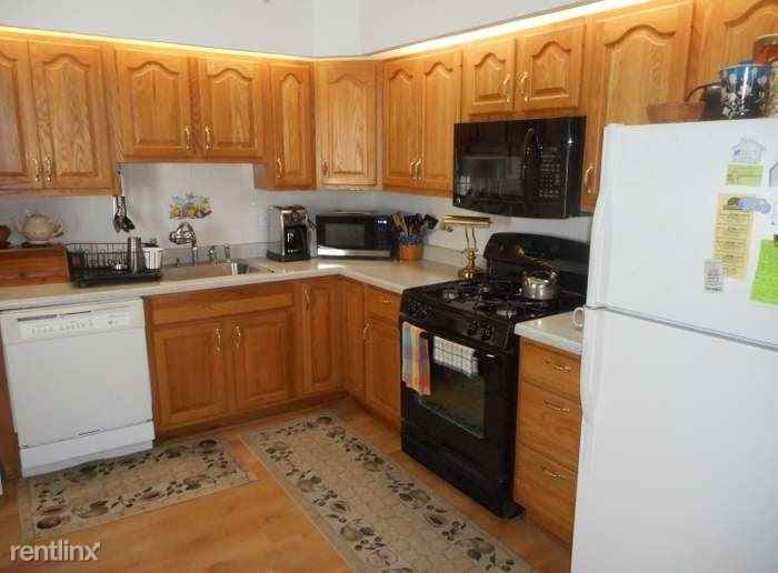 16709 91st Ave - Photo 2 of 8