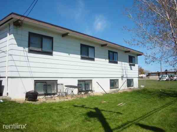 4914 9th Ave S 2 - Photo 2 of 11