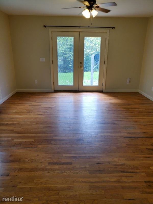 32 Curtis Rd 1 - Photo 3 of 23