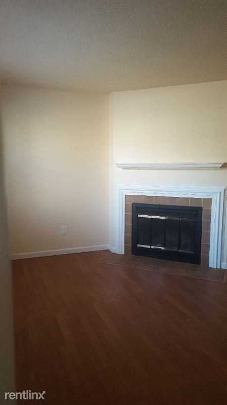 1507 East Swan Circle - Photo 3 of 22