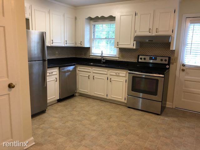 608 University Ridge 4b - Photo 2 of 8