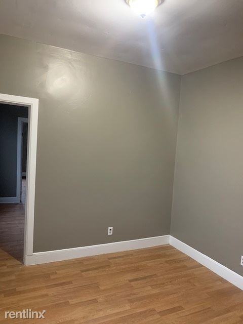 339 Washington St. 5 - Photo 2 of 5