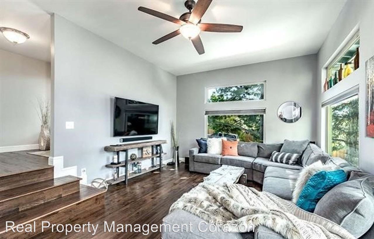 3590 Hemlock Way - Photo 3 of 22