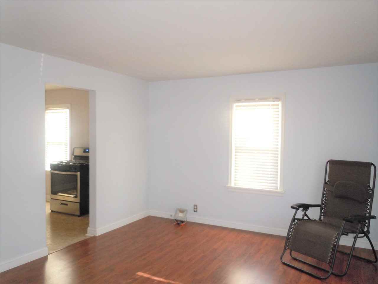 834 Victory Drive - Photo 4 of 14