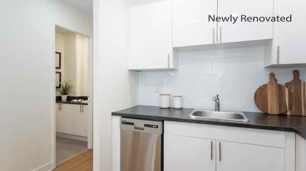 266 Bronson Avenue - Photo 3 of 8