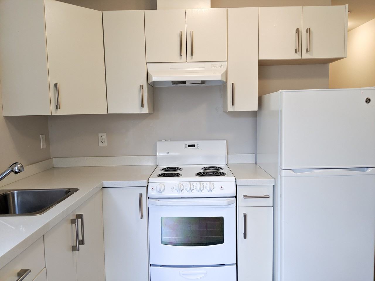 Kootenay St & Franklin St - Photo 2 of 11