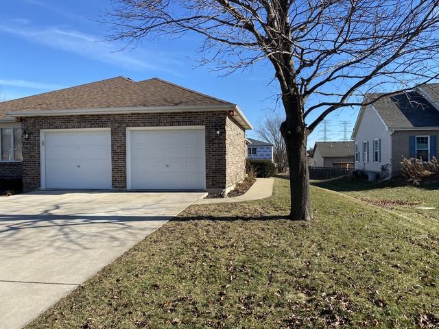 1569 Galway - Photo 2 of 18