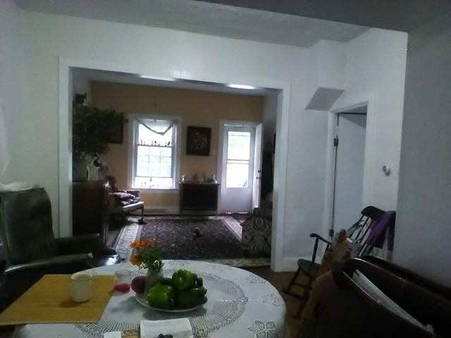 3163 Oak - Photo 3 of 5