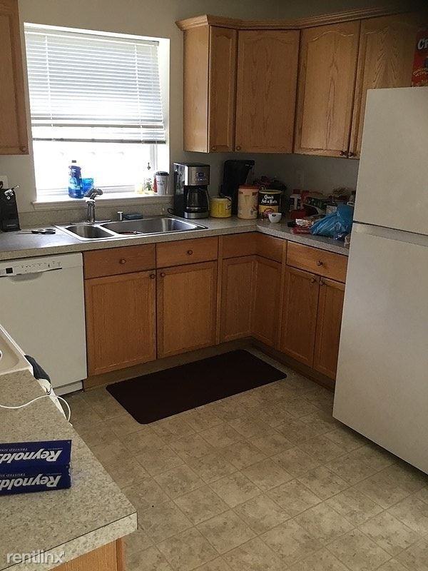 2500 Coleridge Drive - Photo 3 of 14