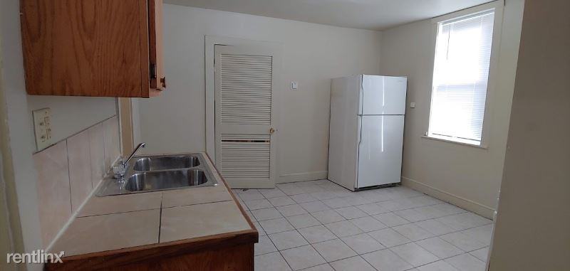 1929 S Amy Pl A - Photo 3 of 9