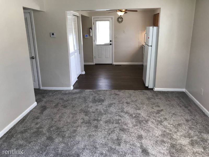 4637 Southern Boulevard Bottom Floor - Photo 3 of 14