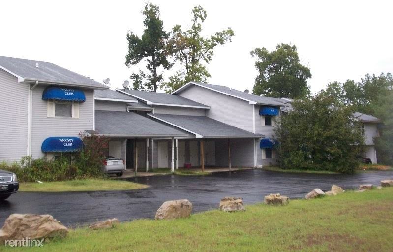 1811 Central Blvd 2 - Photo 3 of 13