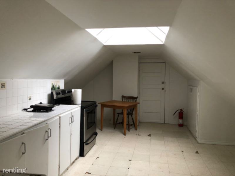 128 E 3rd Ave 3 - Photo 3 of 5