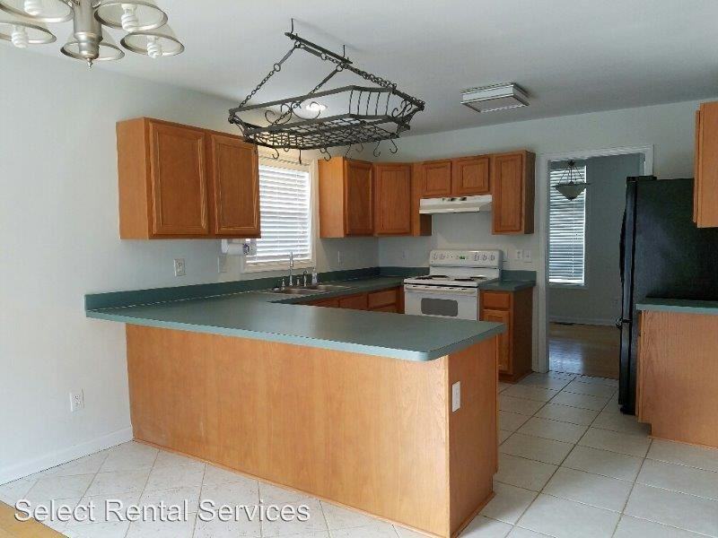 1180 Four Forks Road - Photo 2 of 12