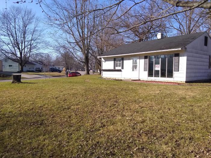 312 Linden Drive - Photo 2 of 2