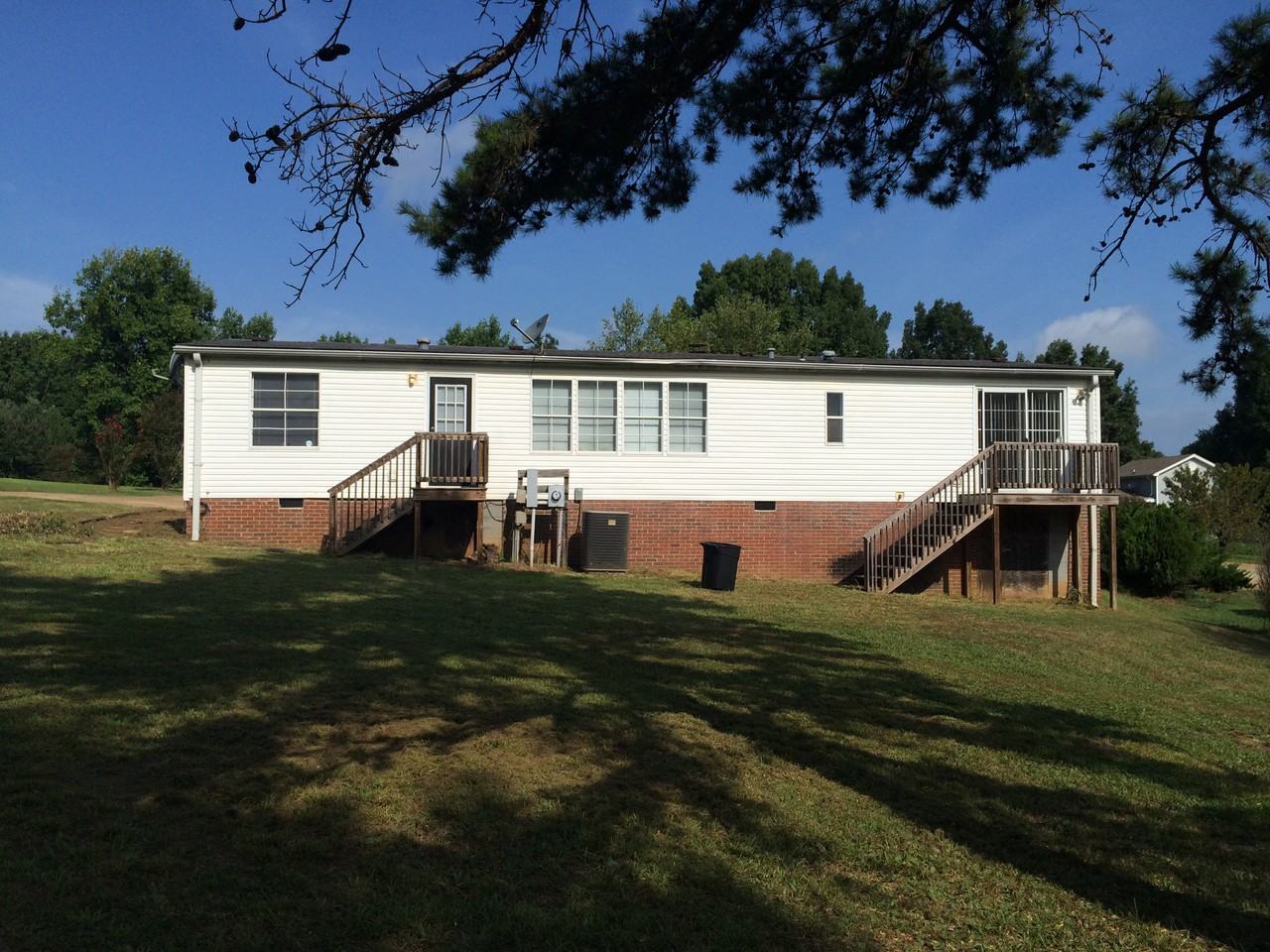 112 Acorn Trail - Photo 3 of 16