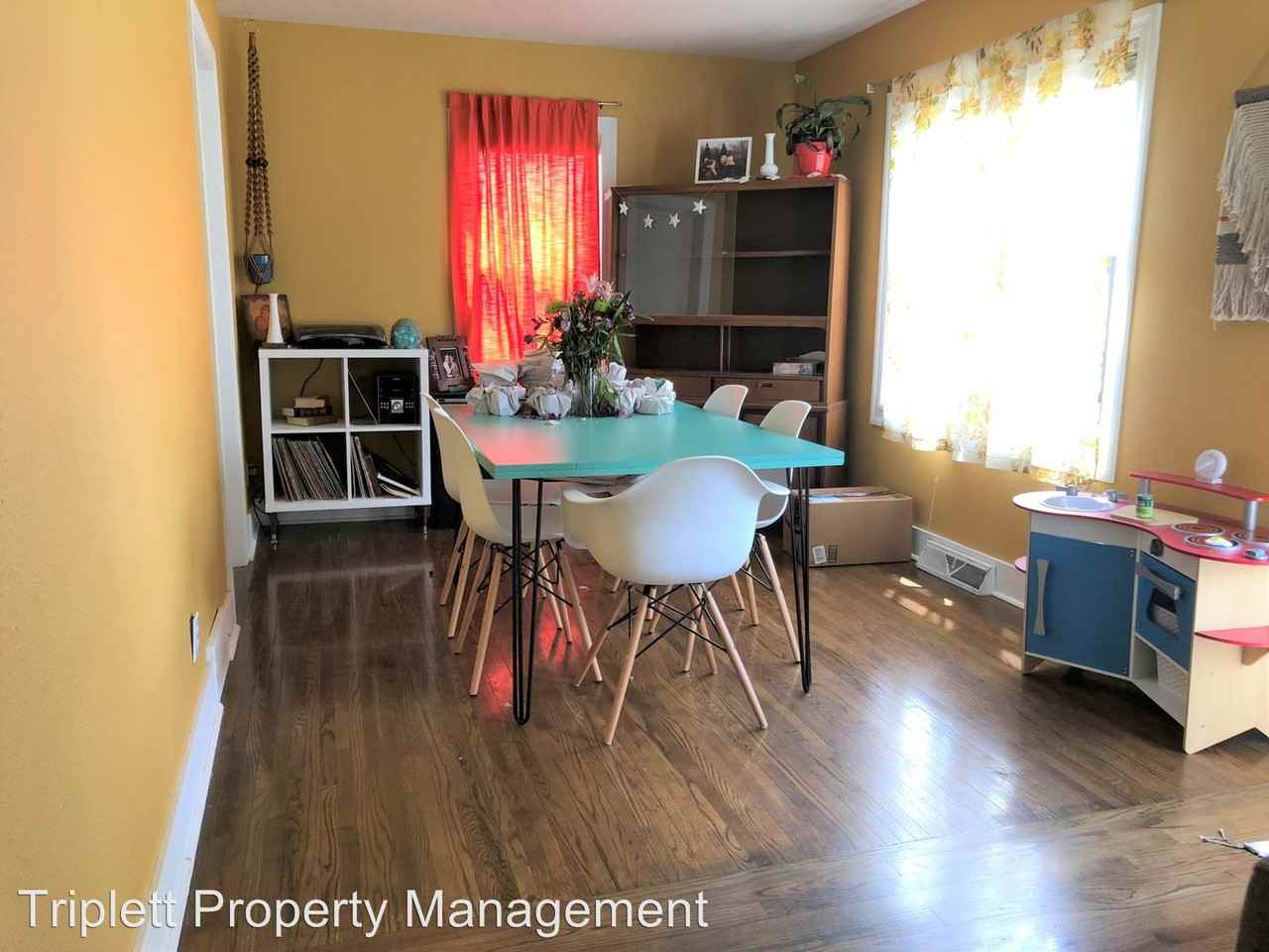 818 Carroll Avenue - Photo 3 of 9