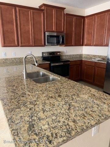 6496 Sedgeford Dr - Photo 2 of 11