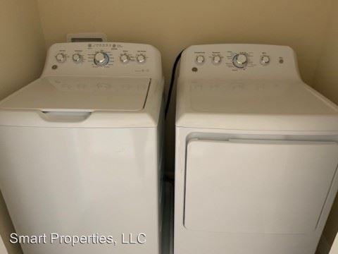 6496 Sedgeford Dr - Photo 3 of 11