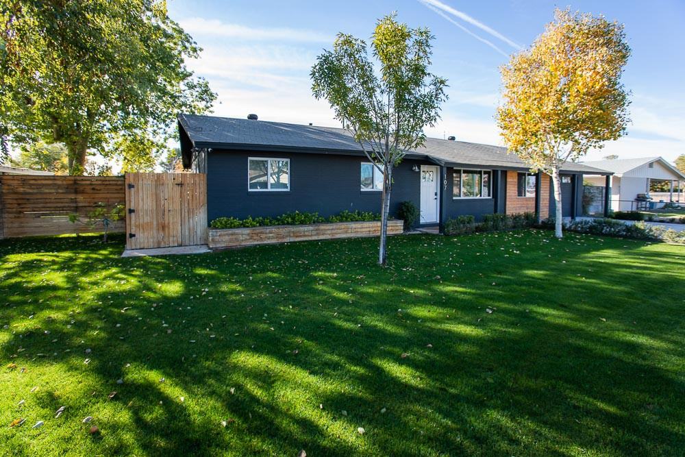 107 E Park Ave - Photo 5 of 32