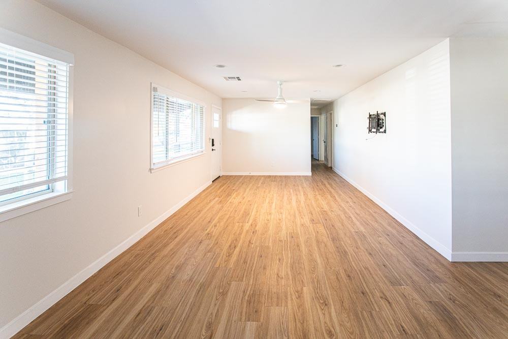 107 E Park Ave - Photo 7 of 32