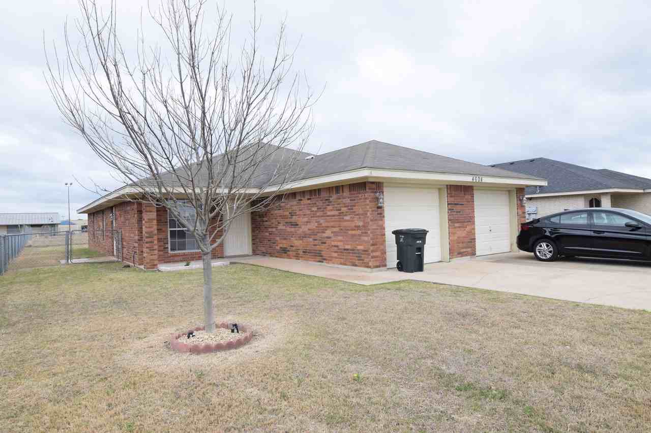 4604 Wade Dr - Photo 2 of 19