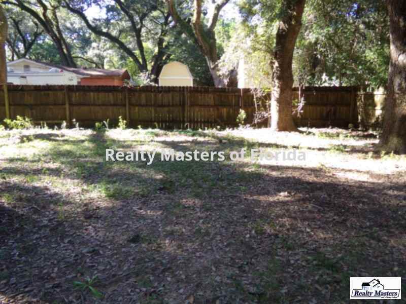 5814 Saint Benedict Ave - Photo 2 of 11