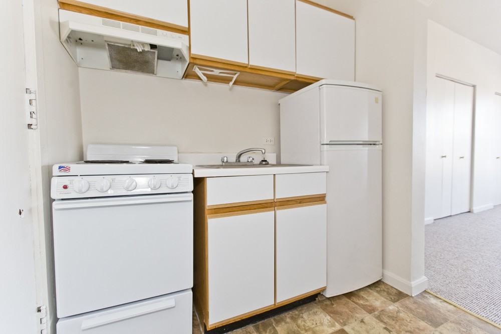 3957 W Irving Park Rd - Photo 2 of 3