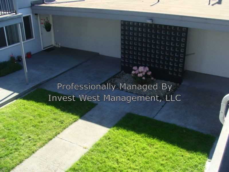 1630 11 Avenue -11 - Photo 3 of 12