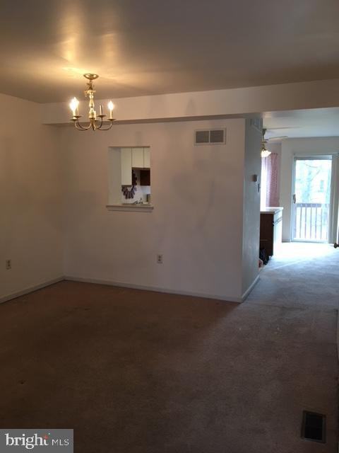 2404 Ash Grove Road - Photo 2 of 20