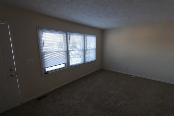 5912 North 69th Street - Photo 3 of 22