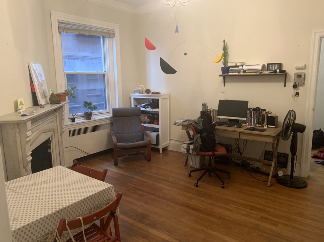 16 W Mount Vernon Pl