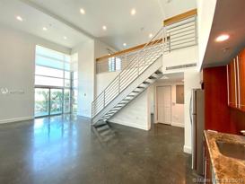 7744 Collins Ave Unit 19  