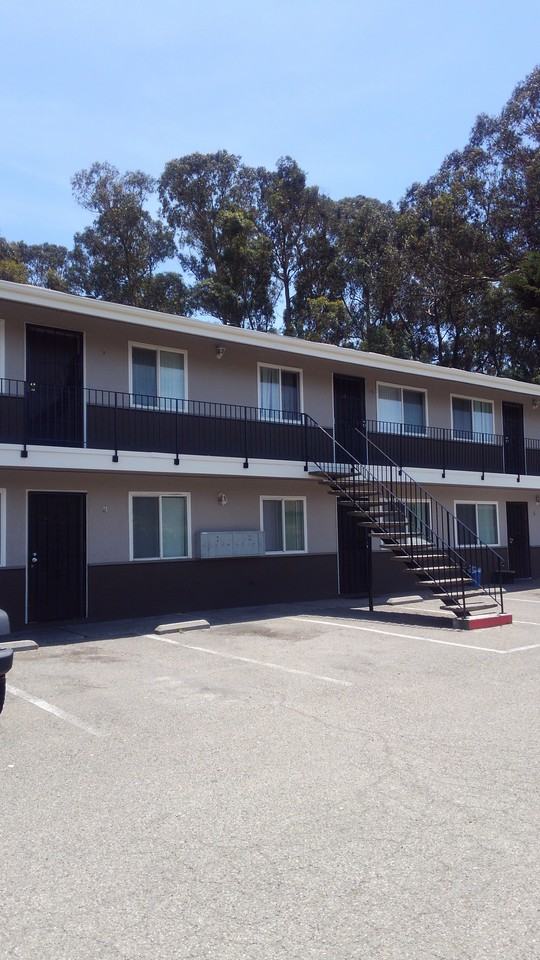 The Cypress Apartments - Photo 2 of 4