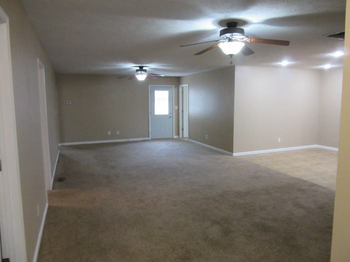 8051 East Audrey Avenue - Photo 2 of 15
