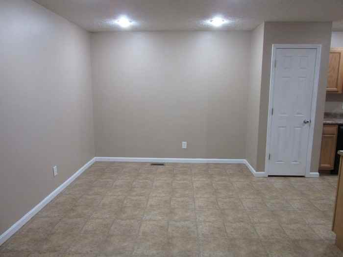 8051 East Audrey Avenue - Photo 3 of 15
